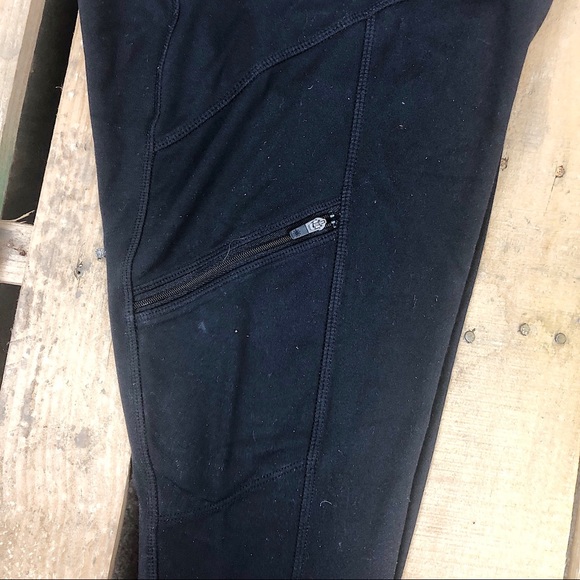 Athleta Black Drifter Capri Yoga Leggings Small - Picture 7 of 8